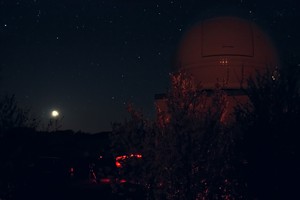 Nächtlicher Blick beim 4.ATS zur Sternwarte.